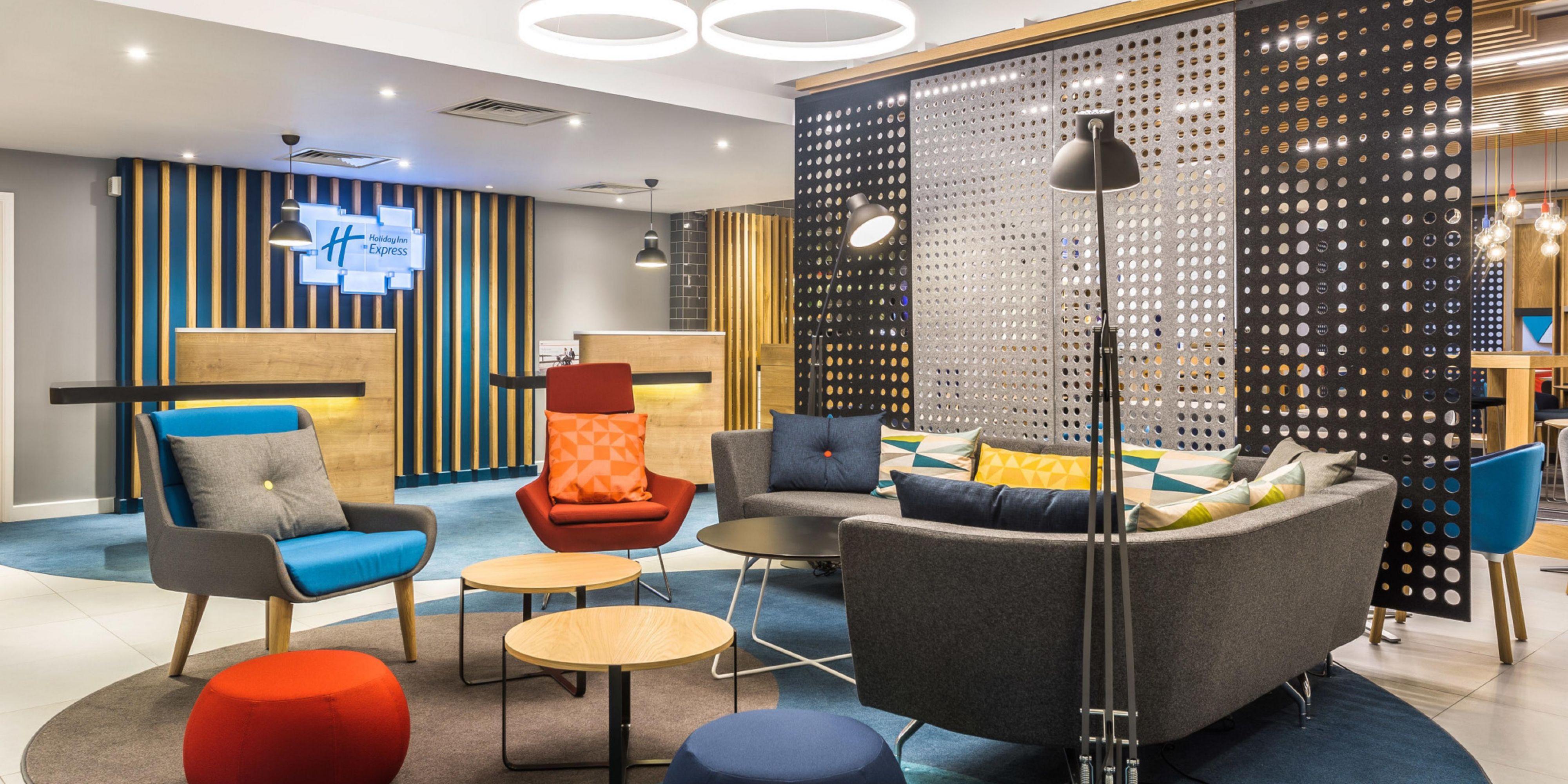 Holiday Inn Express Cambridge West - Cambourne By Ihg 외부 사진